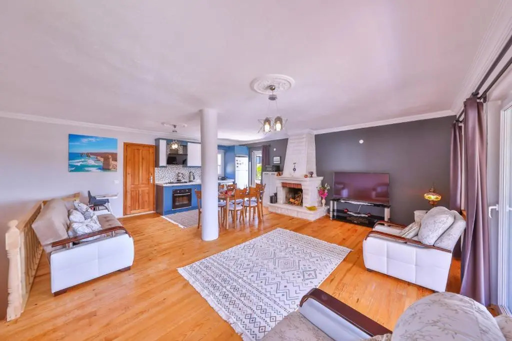 Lovely Villa with Private Pool and Terrace in Kas