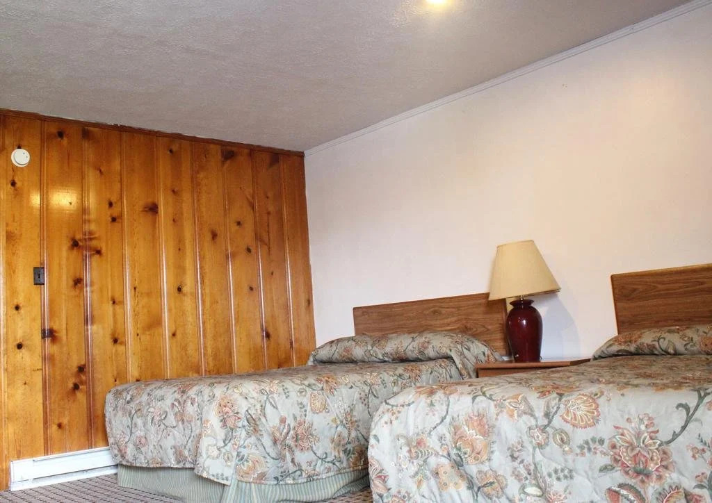 Horse Cave Motel