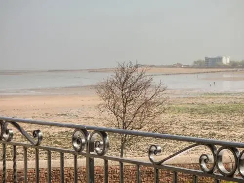 Beachview Suite