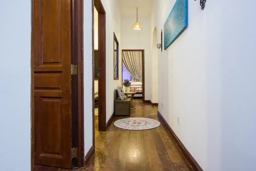 Hotel Ceylon
