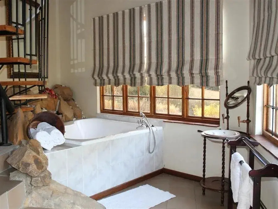 Hawklee Country House