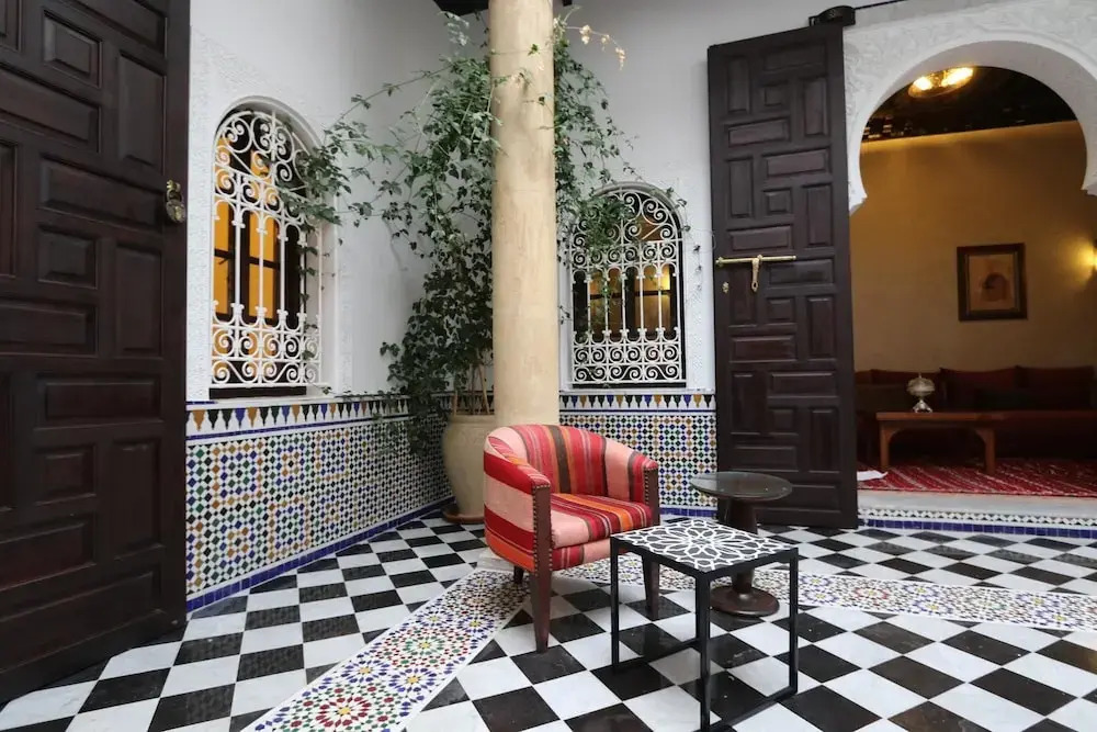 Property With 6 Bedrooms in Rabat, With Terrace and Wifi