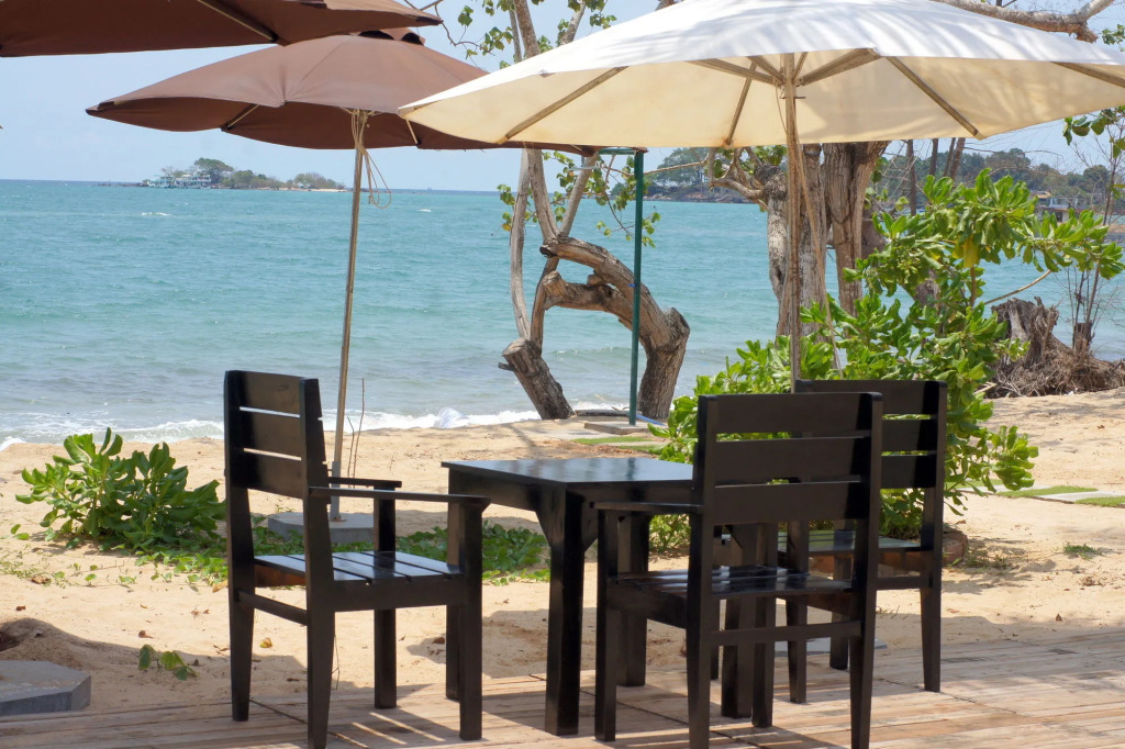 Gold Sand Beach Bungalow