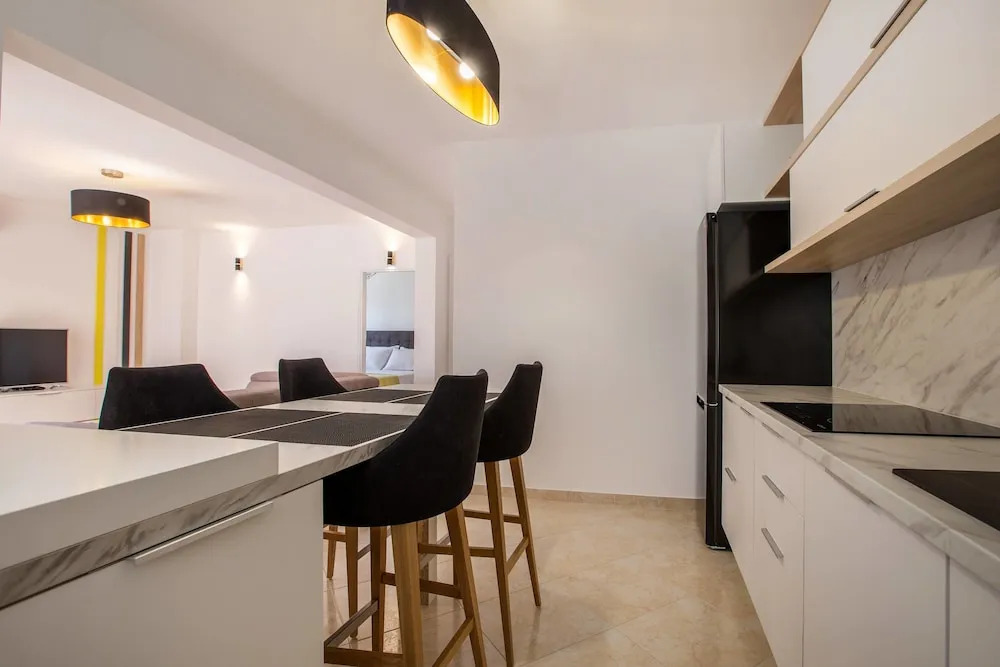Villa M