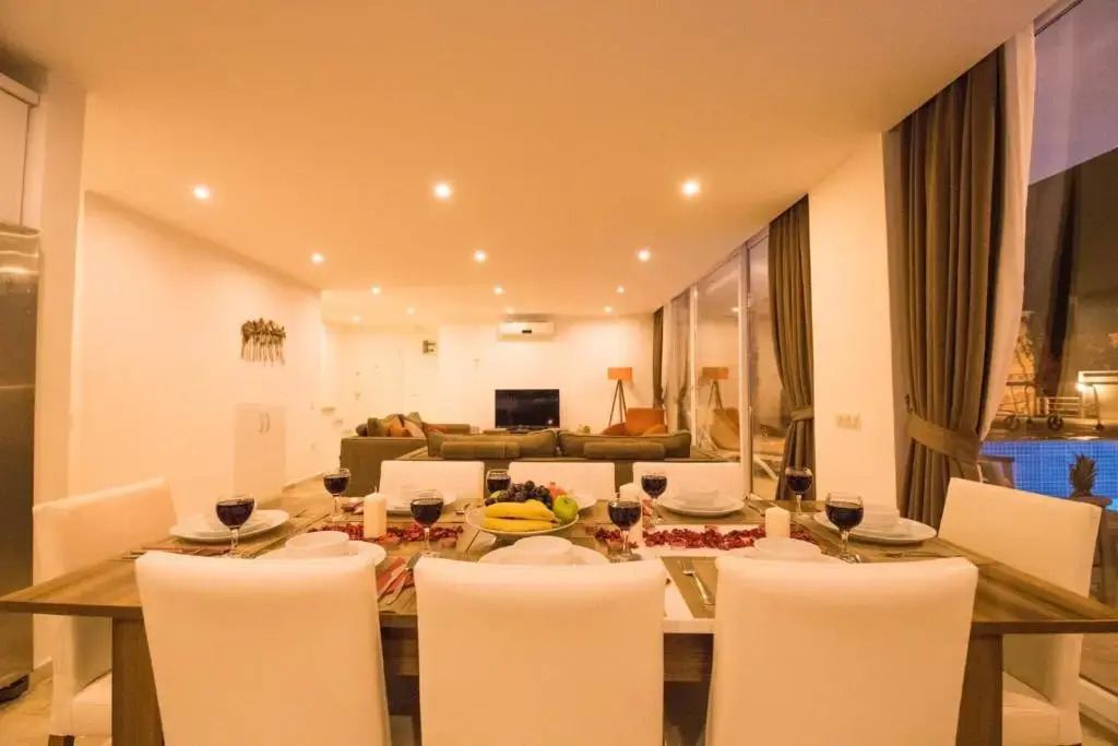 Lumiere Villas 2