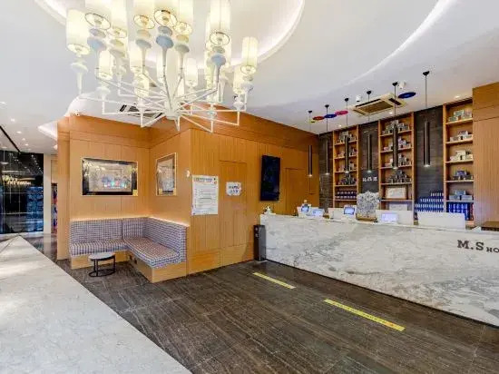 Meisu • Flower Hot Spring Hotel (Wuhu Pedestrian Street Binjiang Branch)