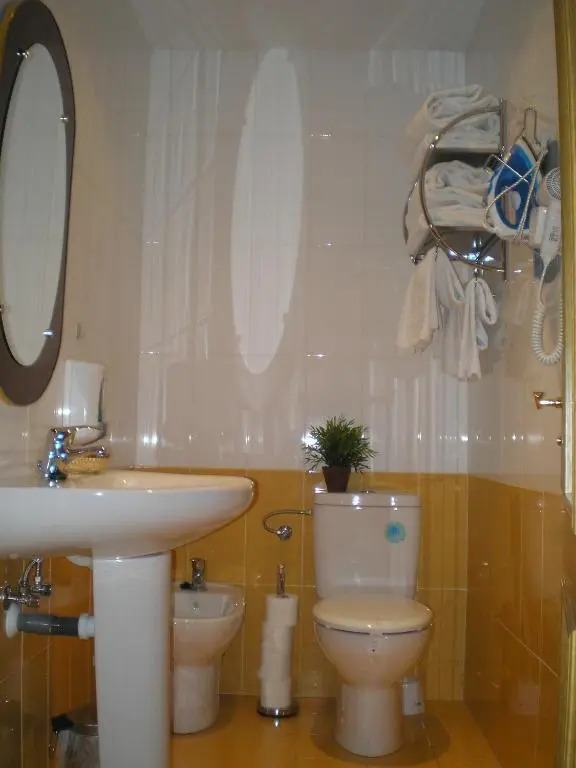 Apartamentos Turísticos Reyes Católicos