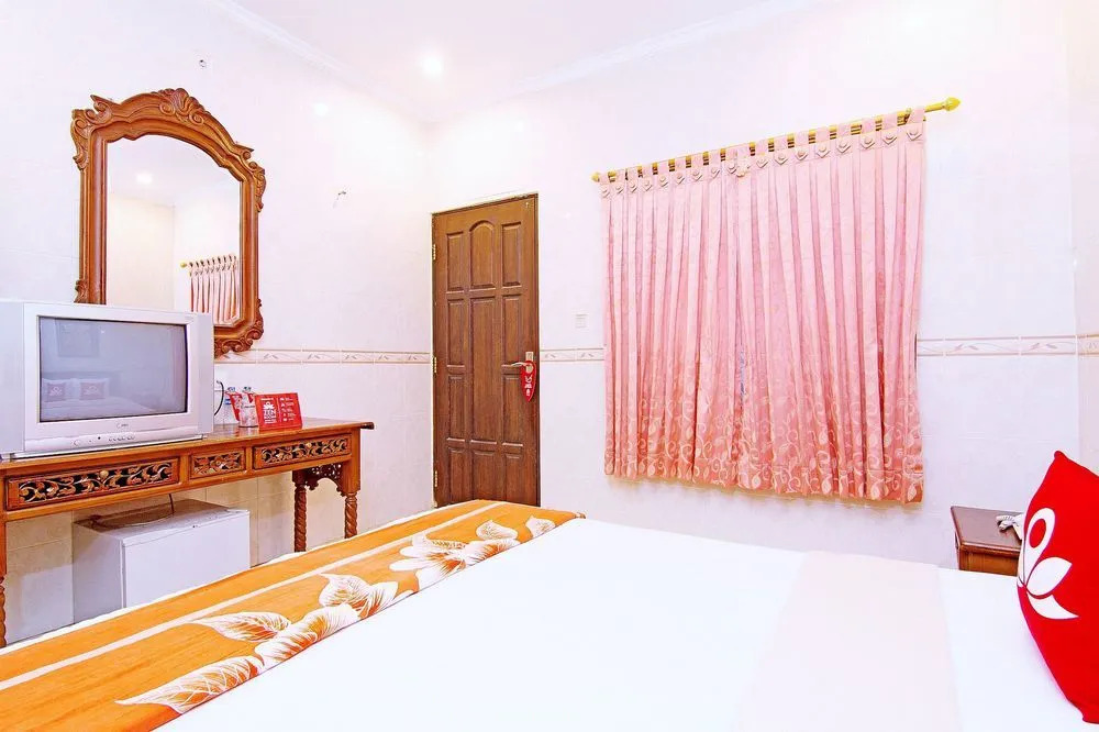 Zen Rooms Paradise Legian Hotel Bali