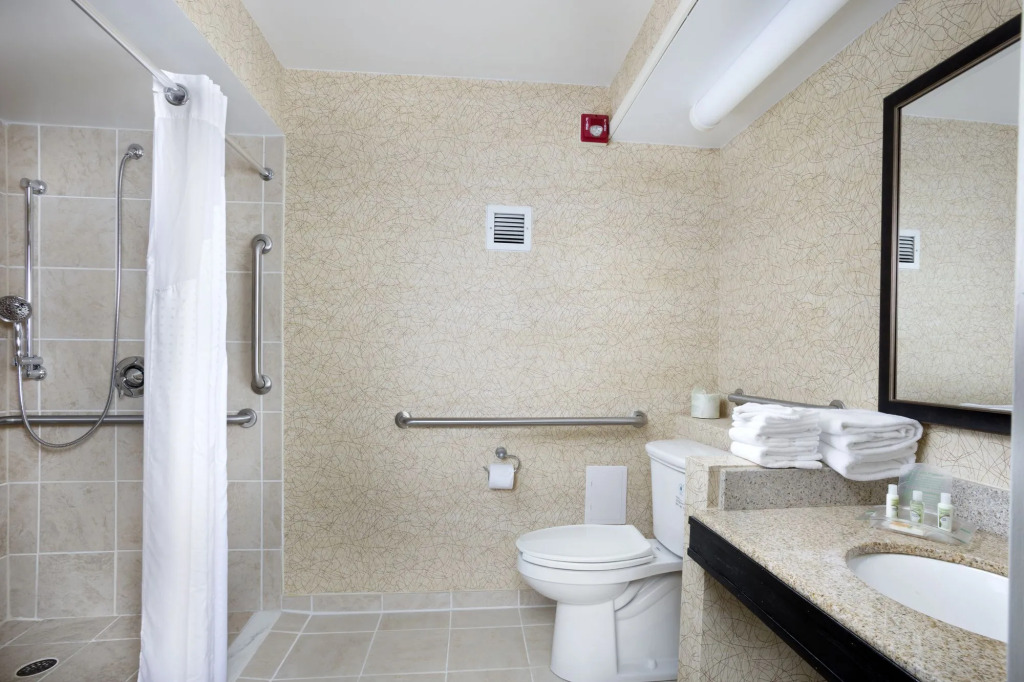 Holiday Inn Johnson City by IHG
