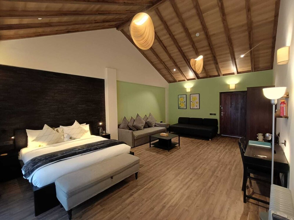 Hotel Eagles Nest
