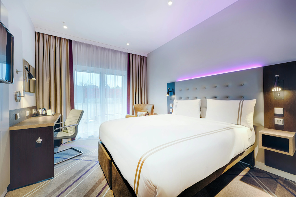 Premier Inn Regensburg City Centre