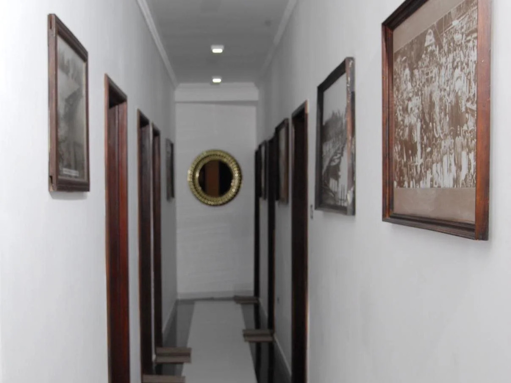 Eagle's Residence