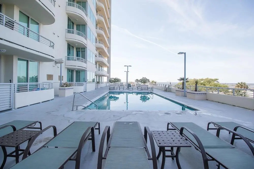 Ocean Club 1607