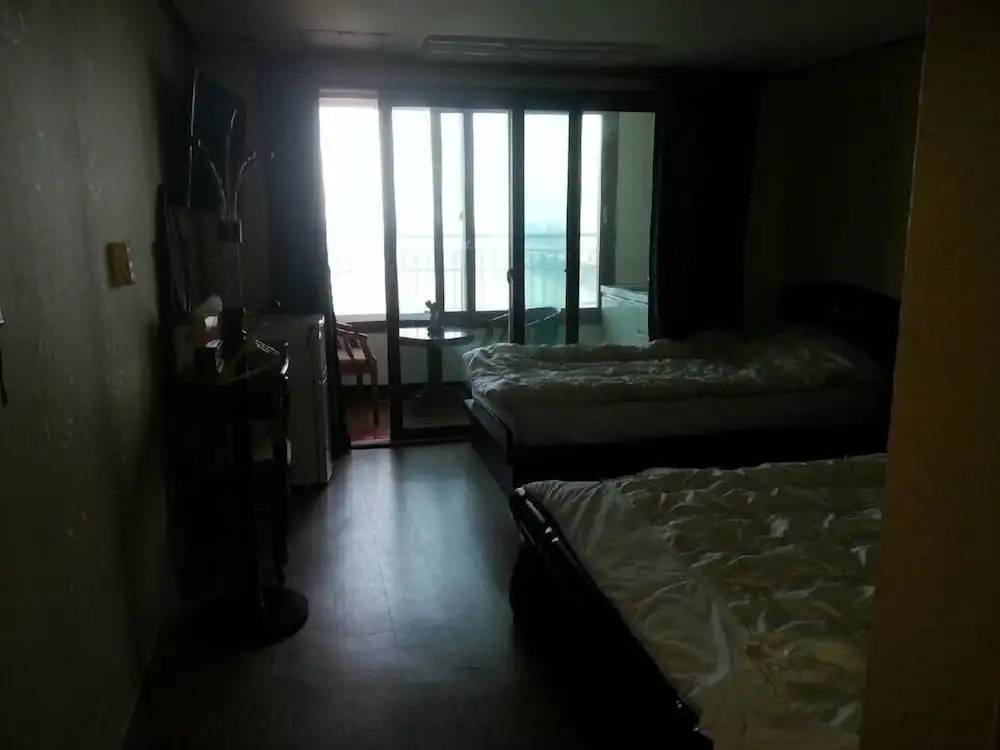 Eden Hostel