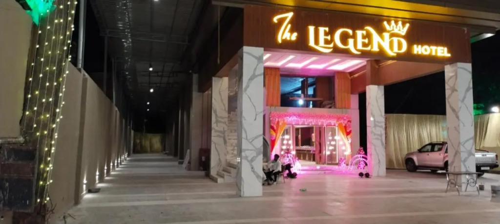 Hotel The Legend