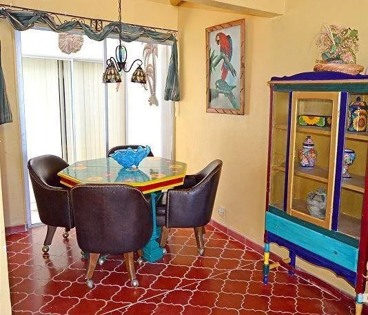Las Olas Beachfront Townhome 603 by RedAwning