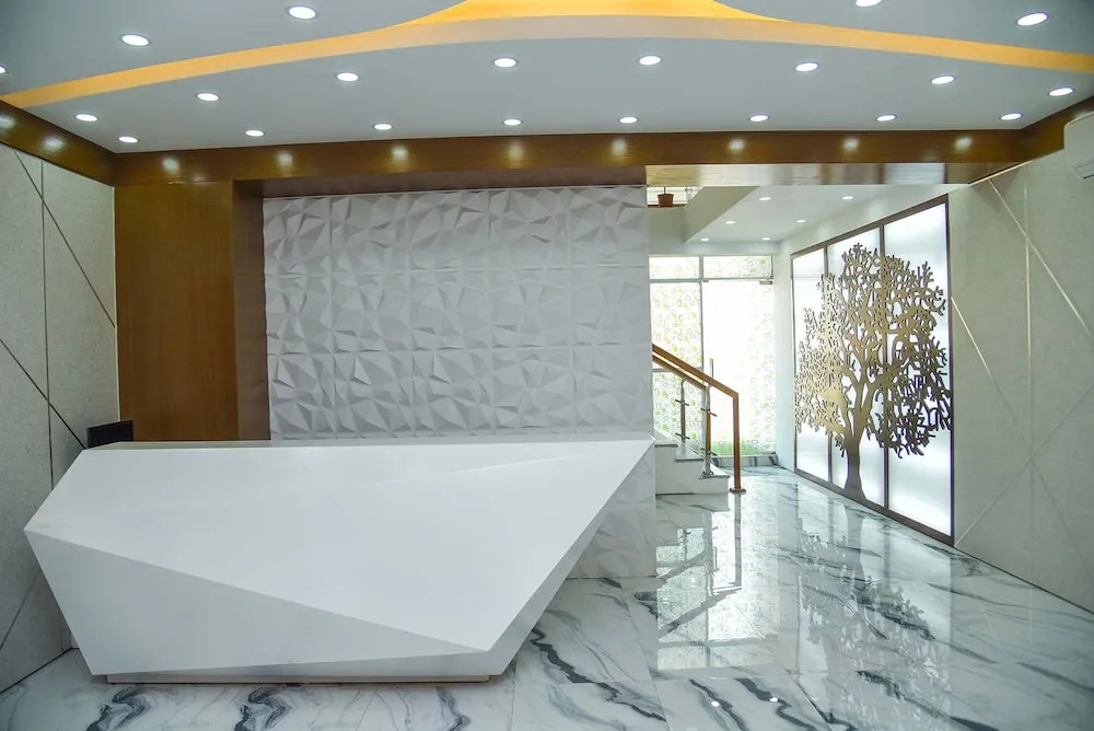 The Castle Inn Hotel & Restaurant Uttara Dhaka