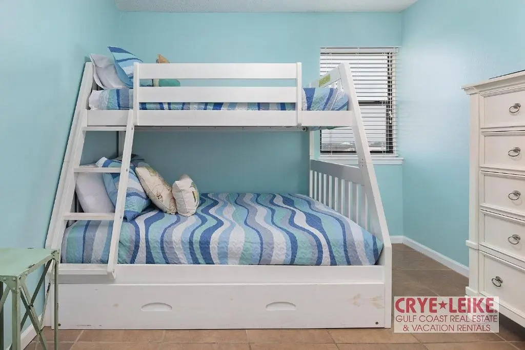 Sea Breeze #305 by Southern Vacation Rentals