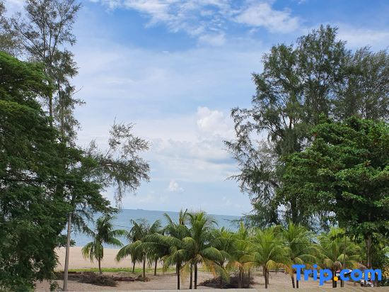 By The Sea @ Luxury Suites, Batu Ferringhi