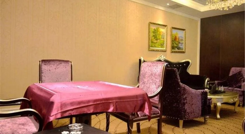 Venice Theme Hotel