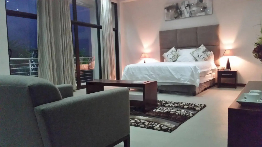 Pamo Hotel and Restaurants