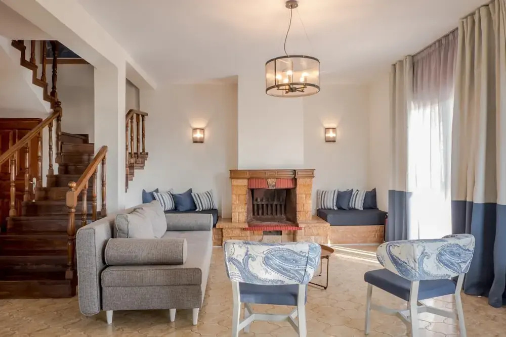 Duplex Gerakini Apartment With Pool