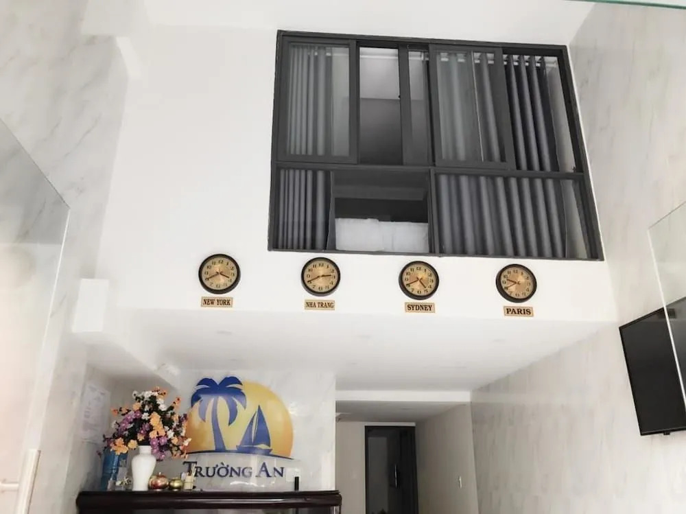 Khch San Truong An