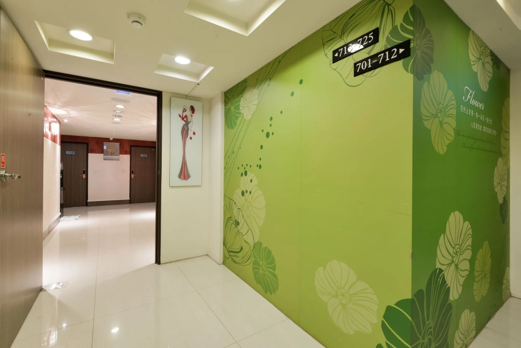 一中斑鳩巢 Bonjour Inn