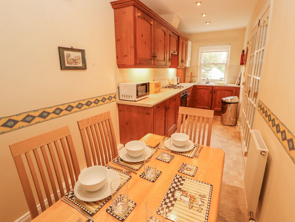 Flat 17 Greta Grove