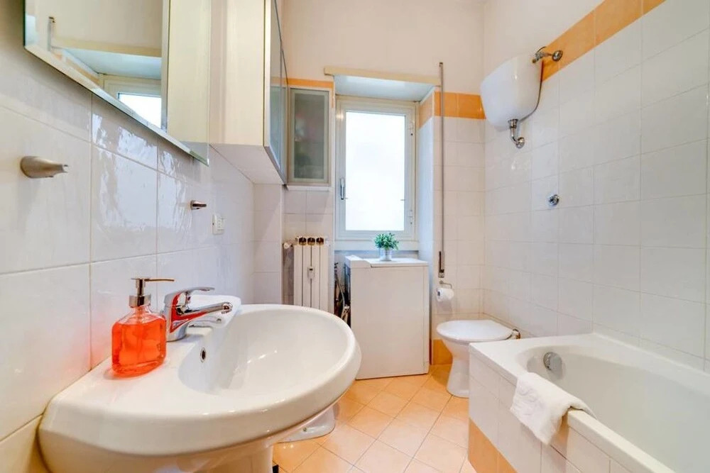 Modern & Friendly: Your Lovely 5 Guests Apartment
