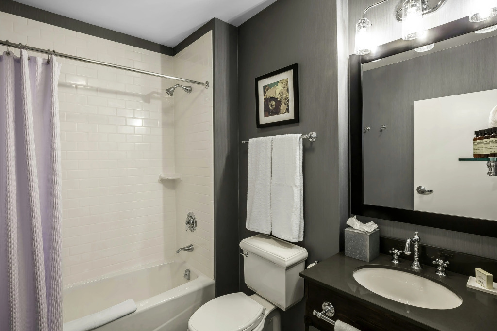 enVision Hotel Boston-Everett