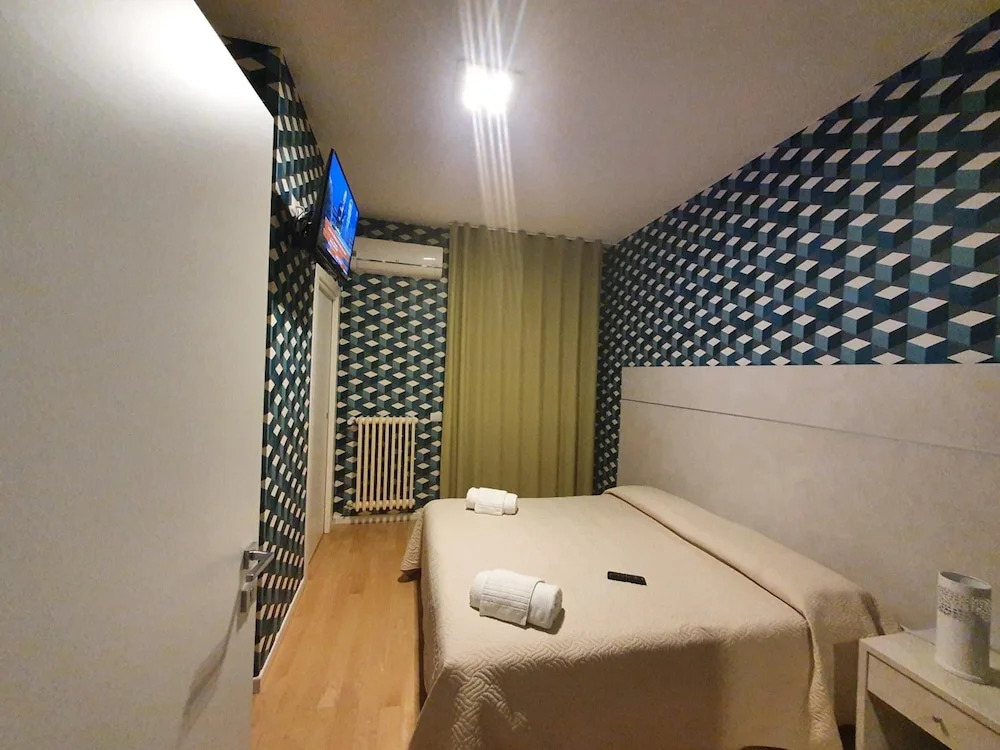 B&B 1951