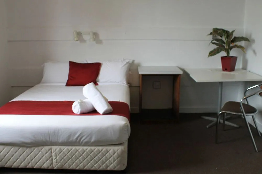 Commercial Hotel Nambour