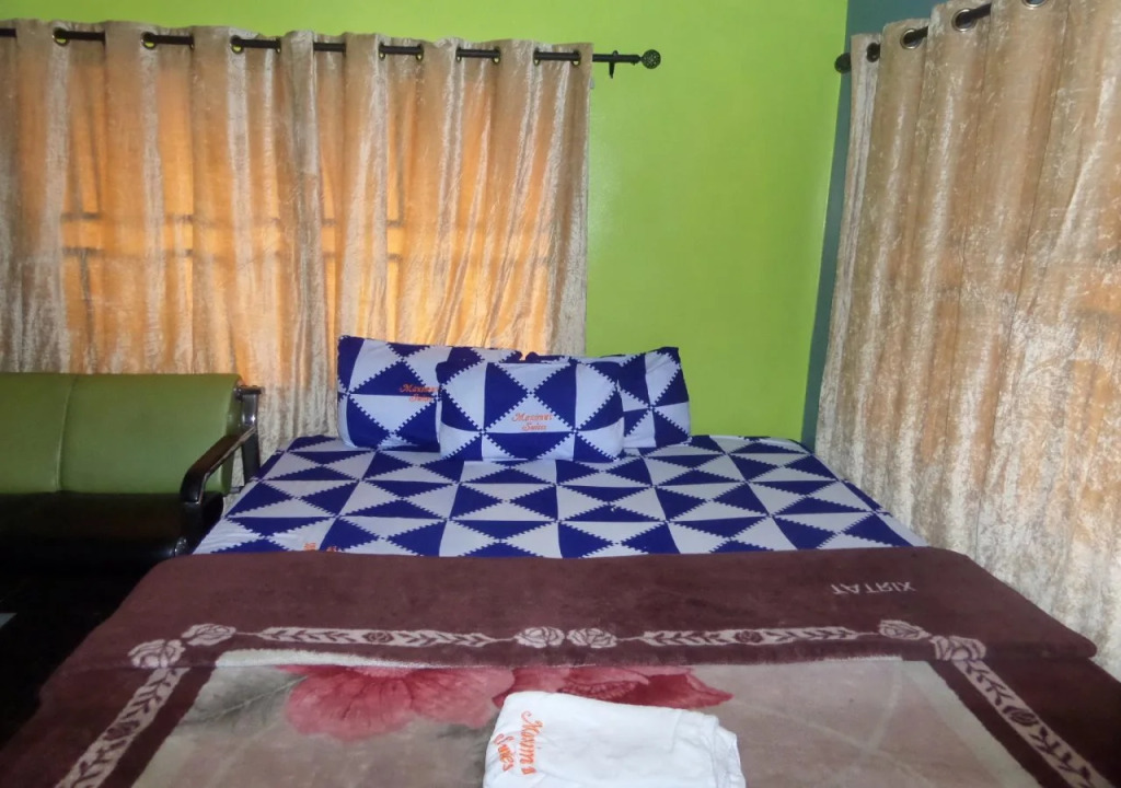 Maximus Suites