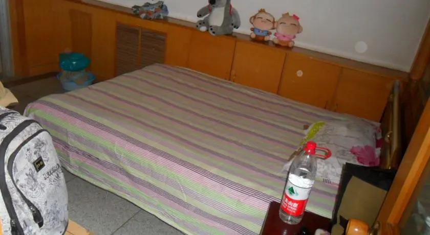 Jinri Friendship Apartment Hongjialou Road