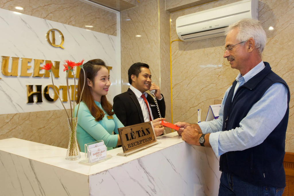 Queen Light Hotel - Ha Noi Old Quater