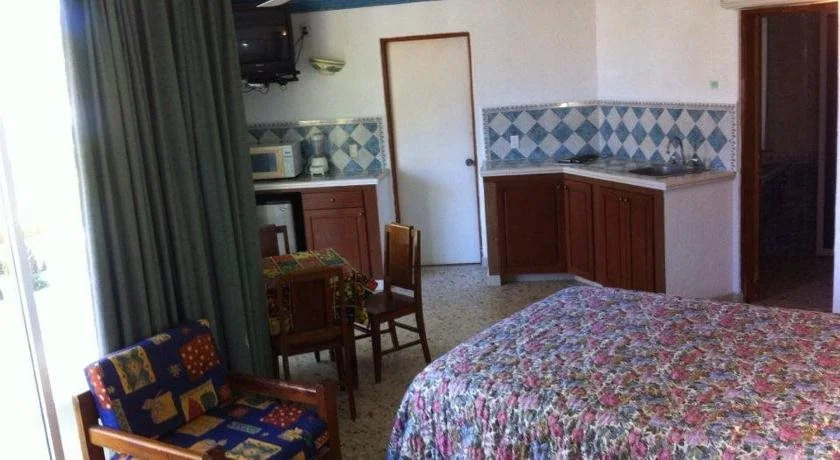 Hotel Tenisol