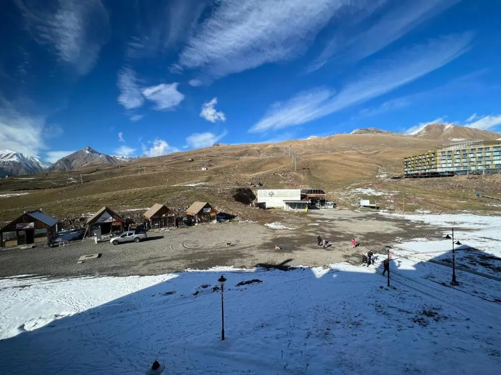 RedHubCo New Gudauri Suites 311