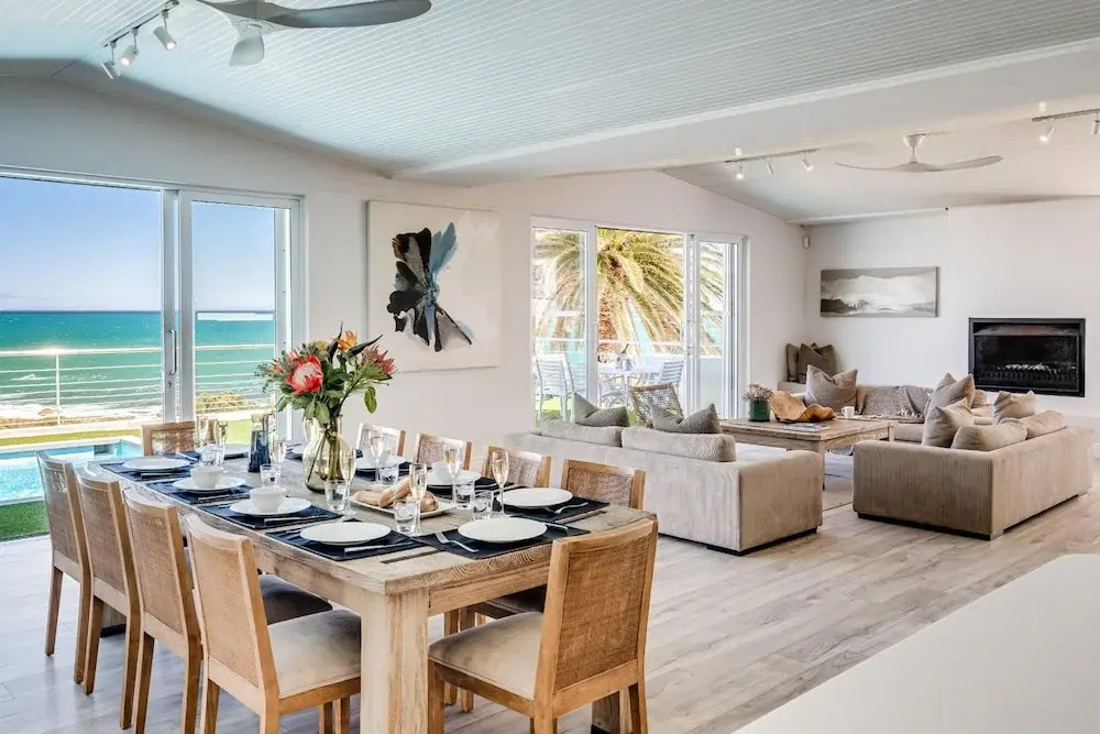 Camps Bay Villa w Views Pool Sapphire Tide Retreat