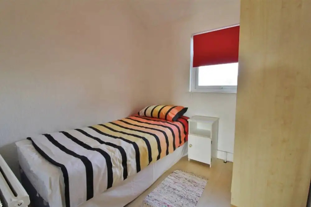 2 Bedroom Family Home in Residential Dublin Suburb