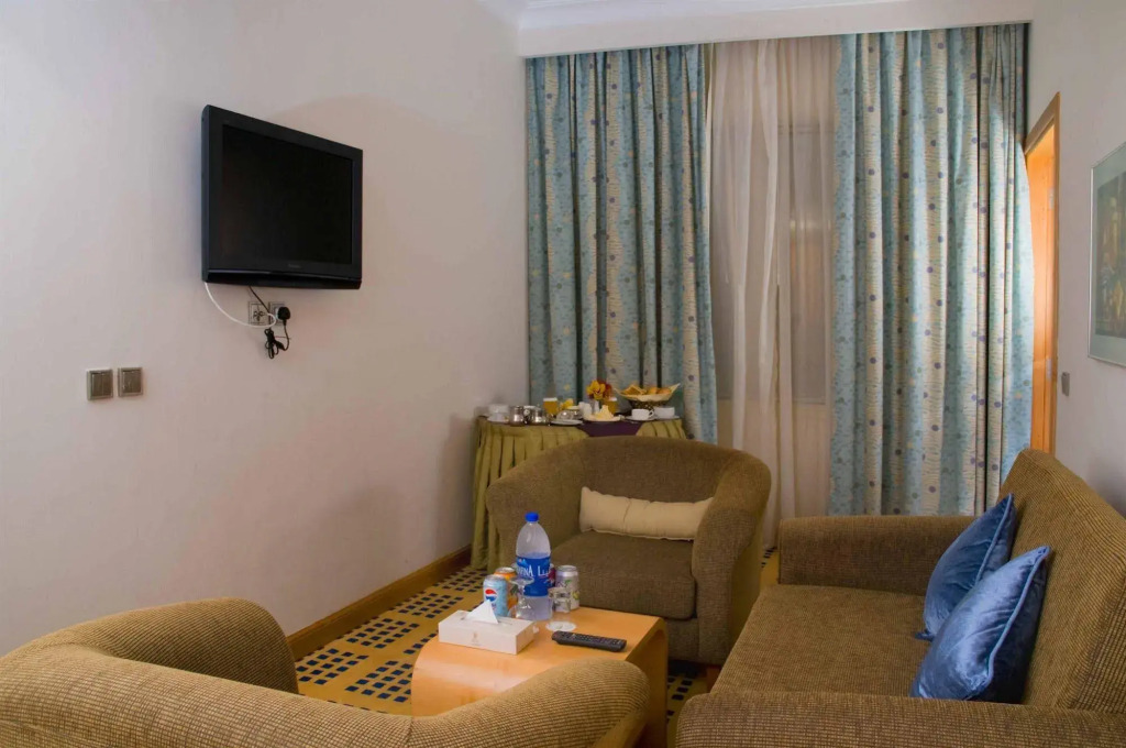 Prestige Hotel