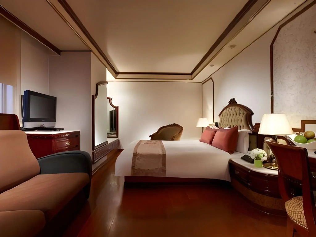 Charming City Songshan Hotel