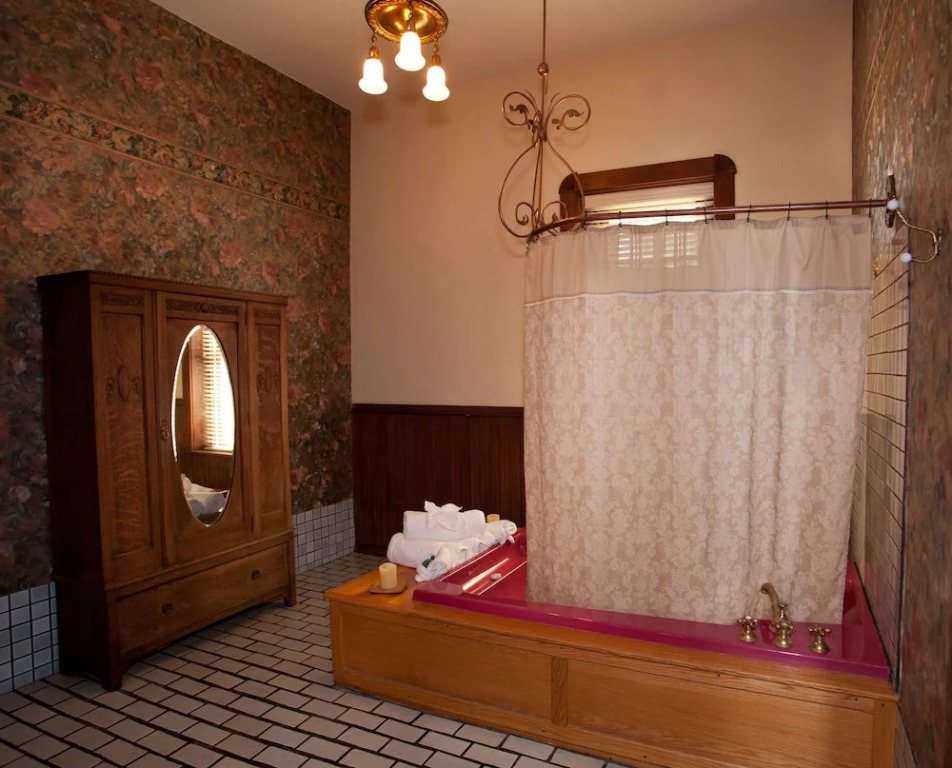 The Palace Hotel and Bath House Spa
