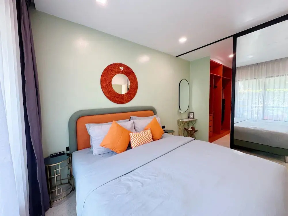 1BR Condo with Pool Gym C238
