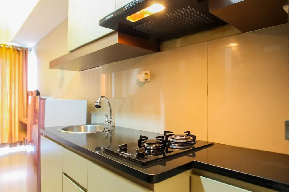 Fabulous Studio Grand Dhika City Apartment