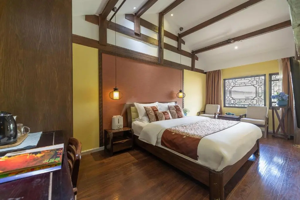 Lijiang Gui Yuan Tian Ju Guesthouse