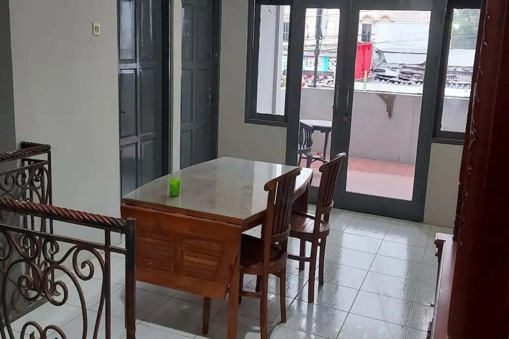 OYO 90766 Gardenia Boarding House