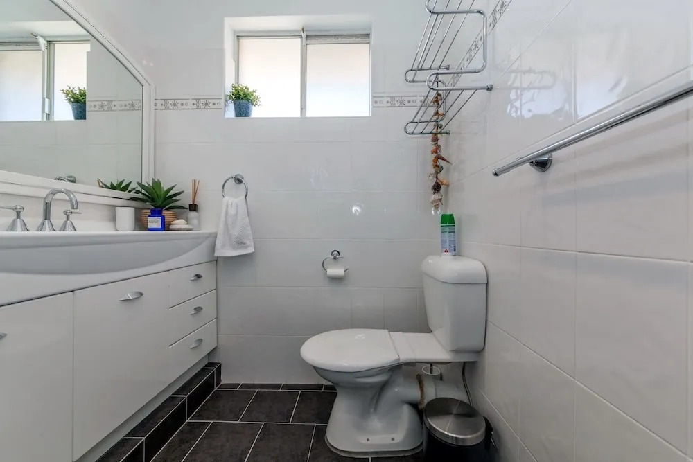 Kiah, Unit 5/53 Victoria Parade