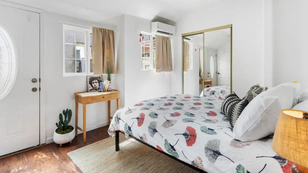 4BR Bungalow in Echo Park