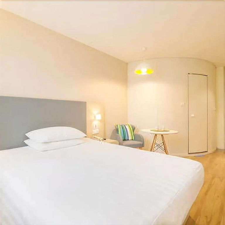 Hanting Hotel Nanchang Honggutan Cuiyuan Road